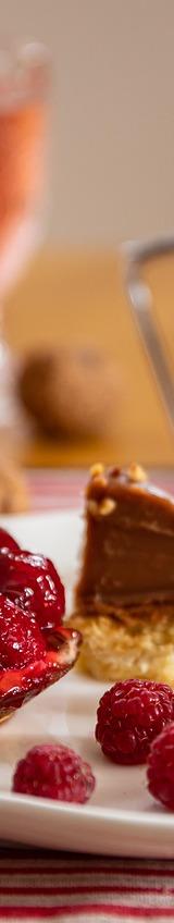 Fruit Tart with Chocolate Sauce and Walnuts