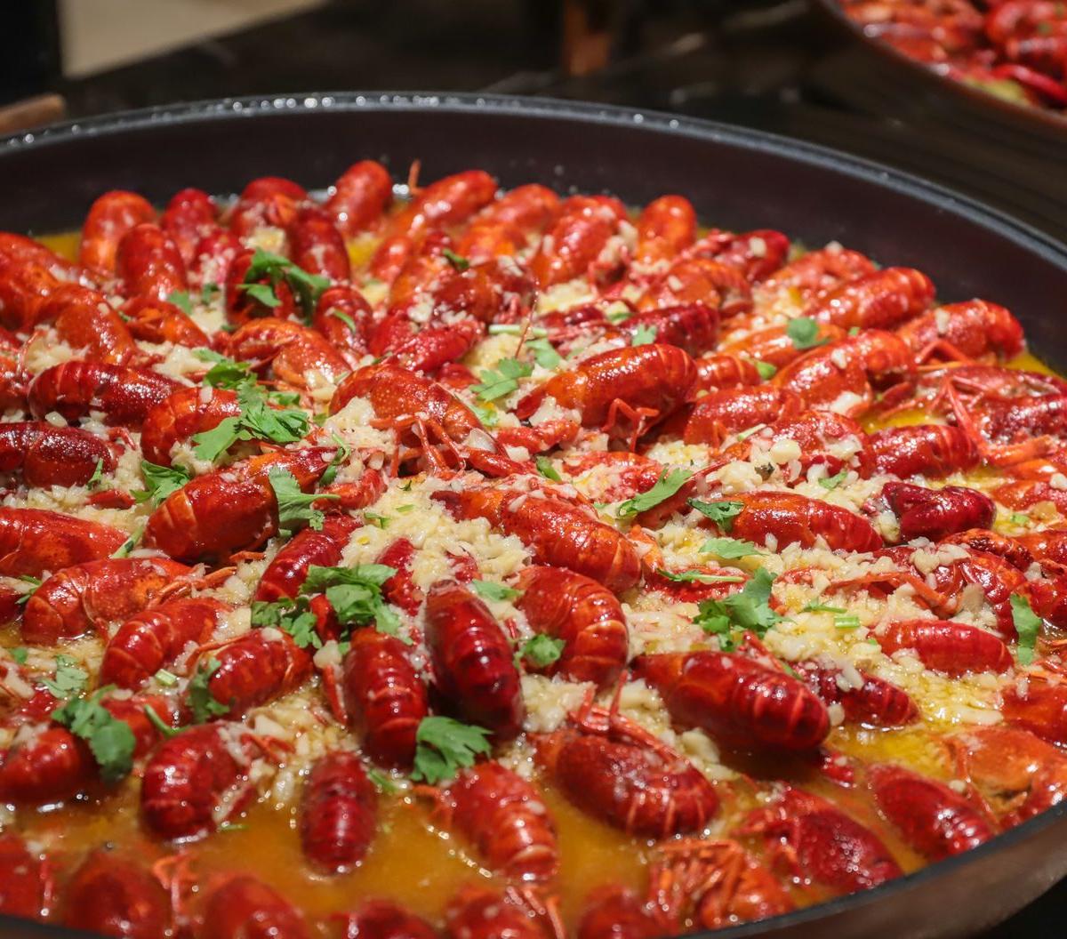 Garlic Crawfish