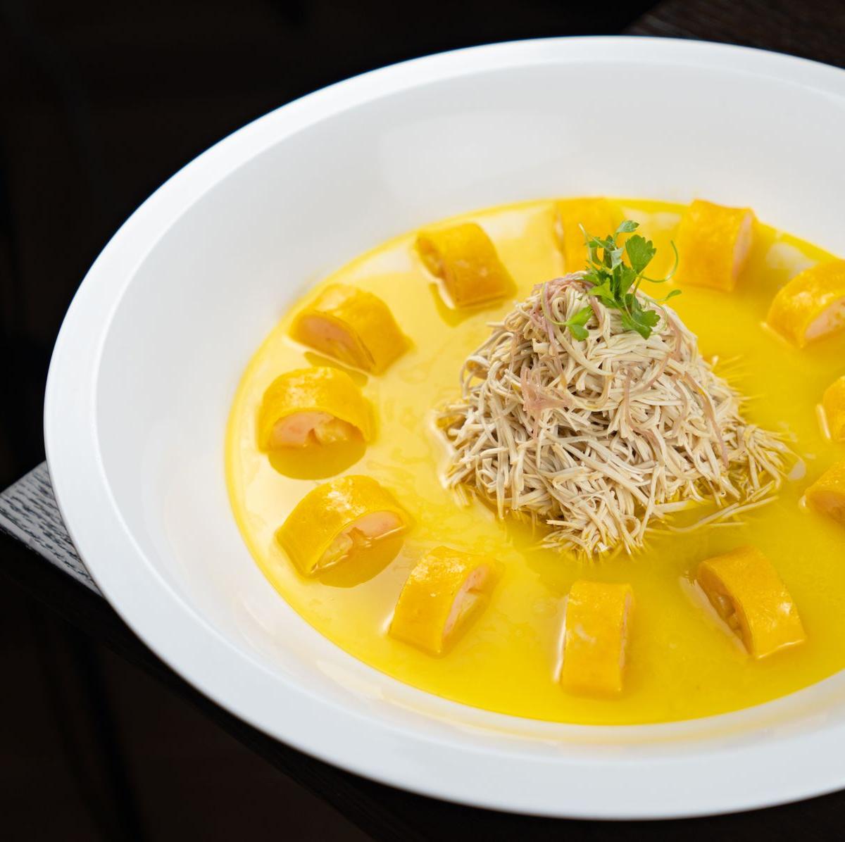 Golden Soup with Shark Fin