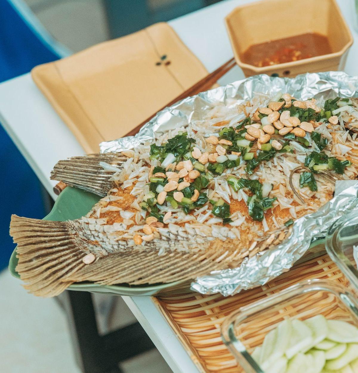 Grilled Fish with Herbs and Peanuts
