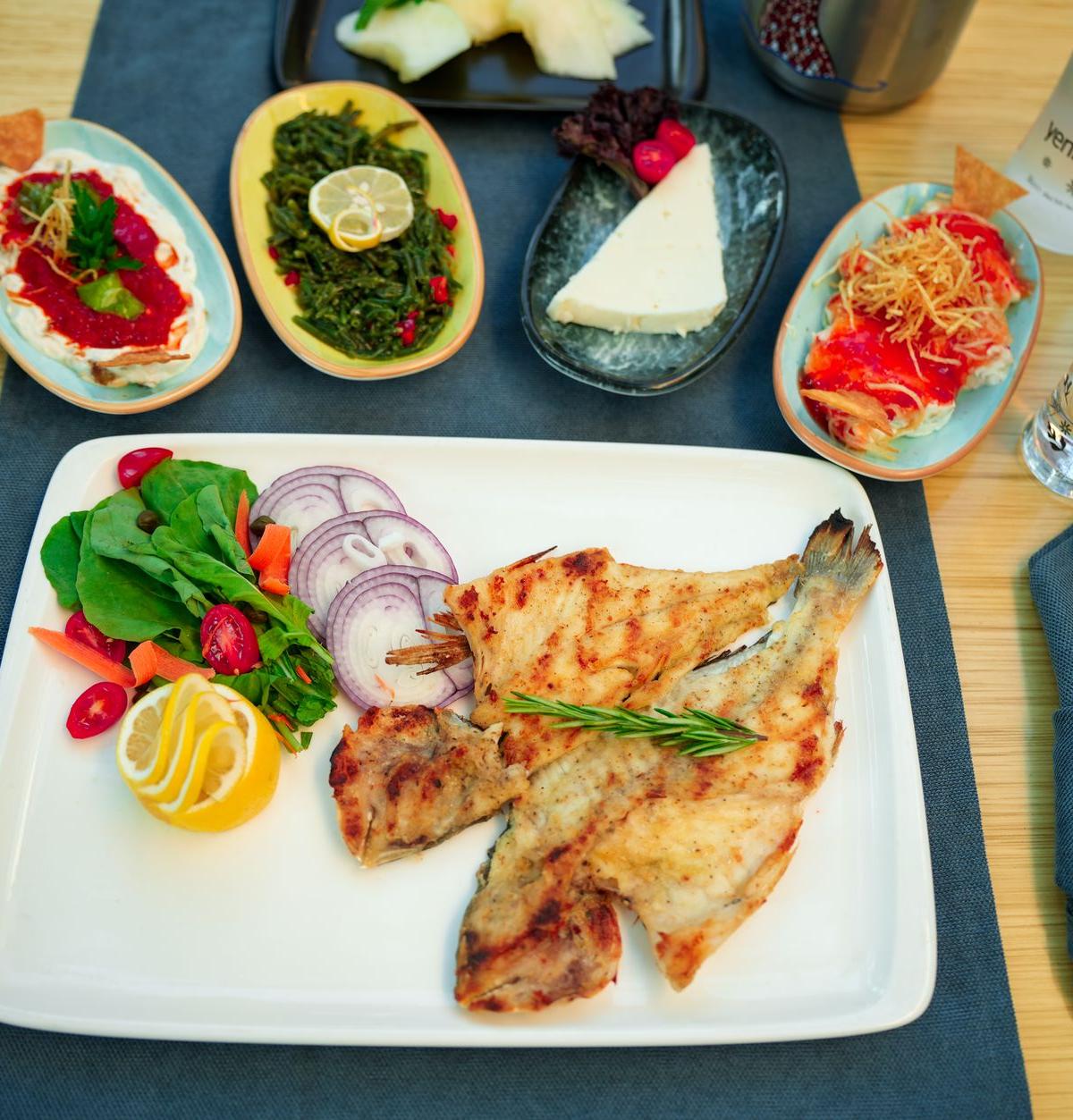 Grilled Fish with Lemon and Vegetables