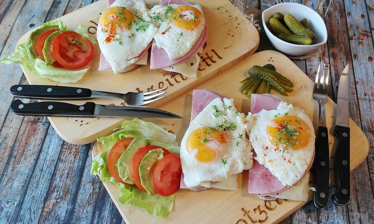 Ham and Egg Sandwich