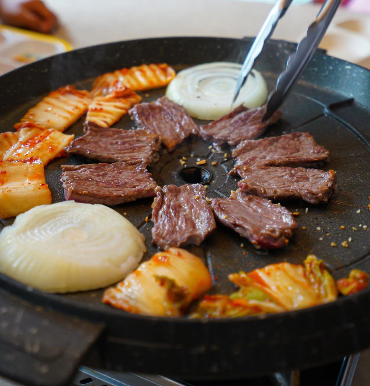 Korean Grilled Pork Belly with Kimchi