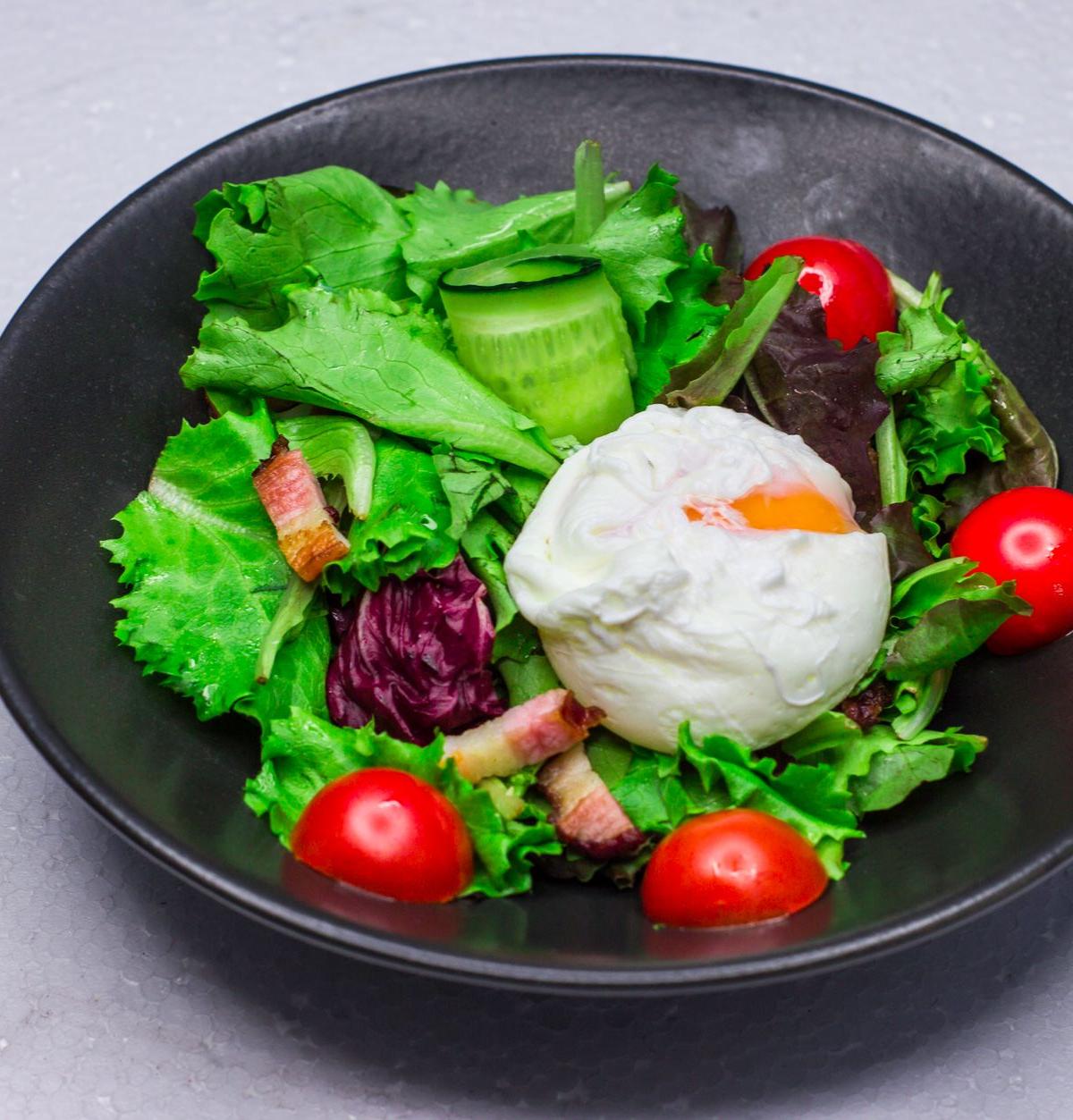 Lyonnaise Salad