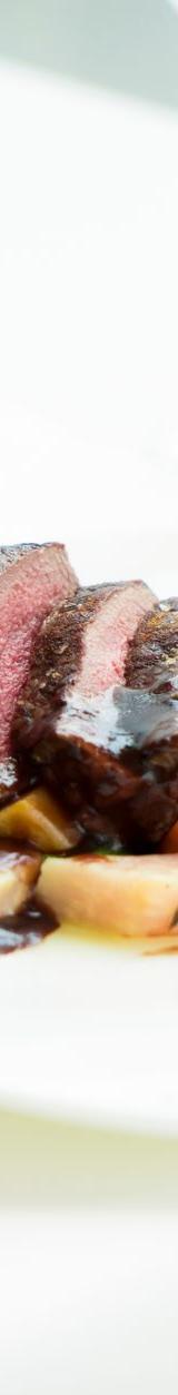Medium-Rare Beef Tenderloin with Vegetables