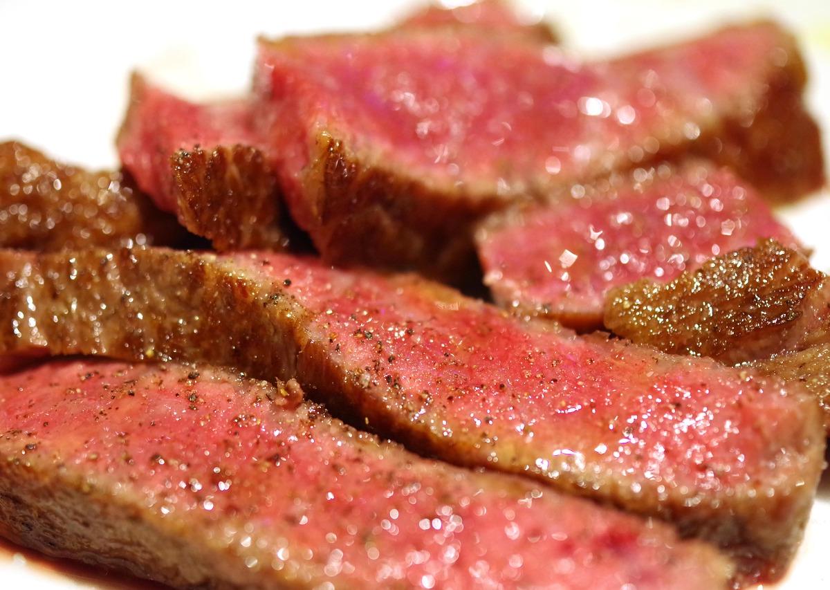 Medium-Rare Steak Slices