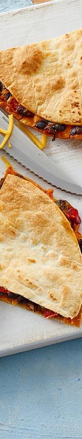 Mexican-style Tortilla Pizza