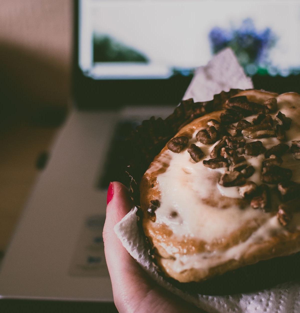 Pancake with Walnuts and Syrup