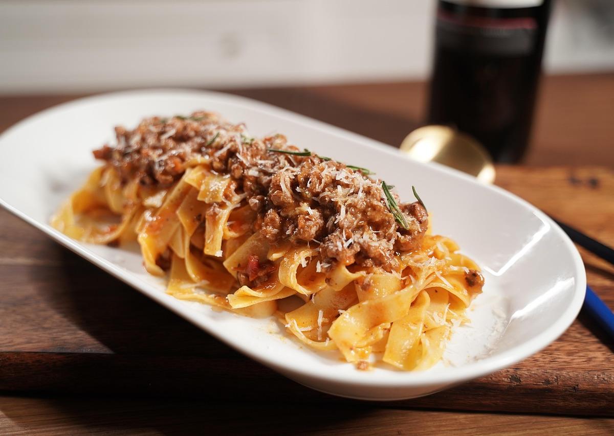 Pappardelle with Meat Sauce