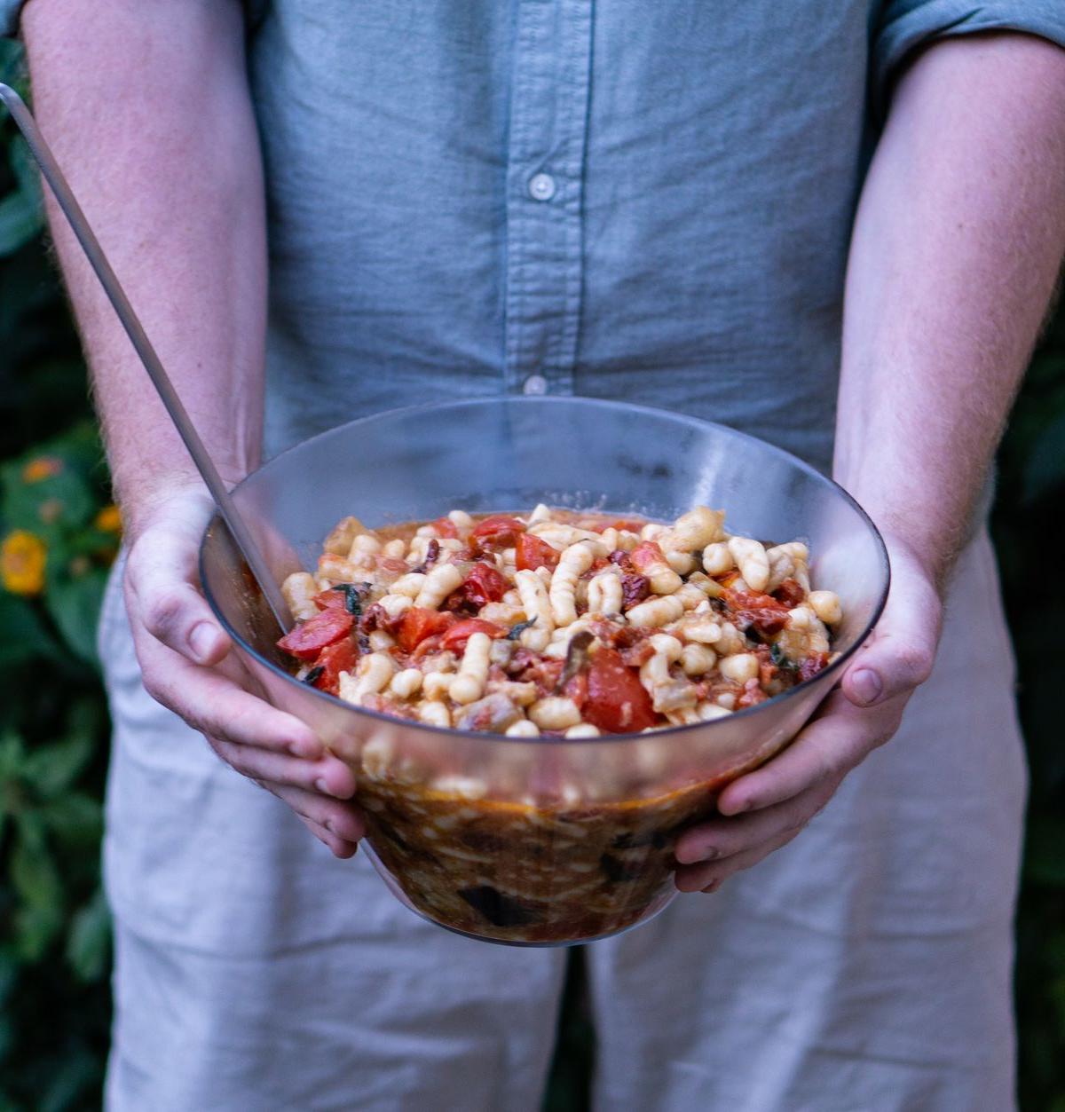 Pasta with Tomatoes and Peppers