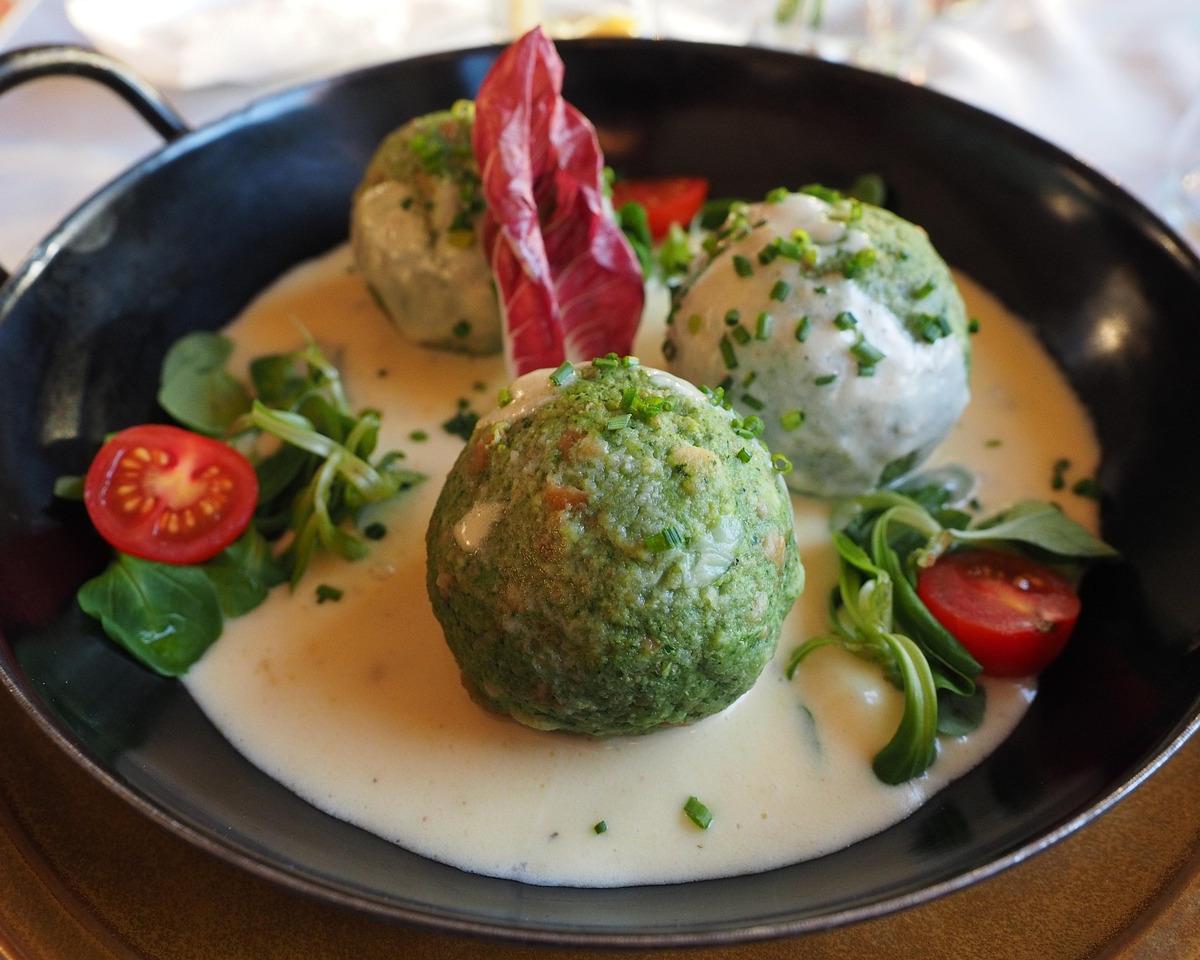 Pike Quenelles