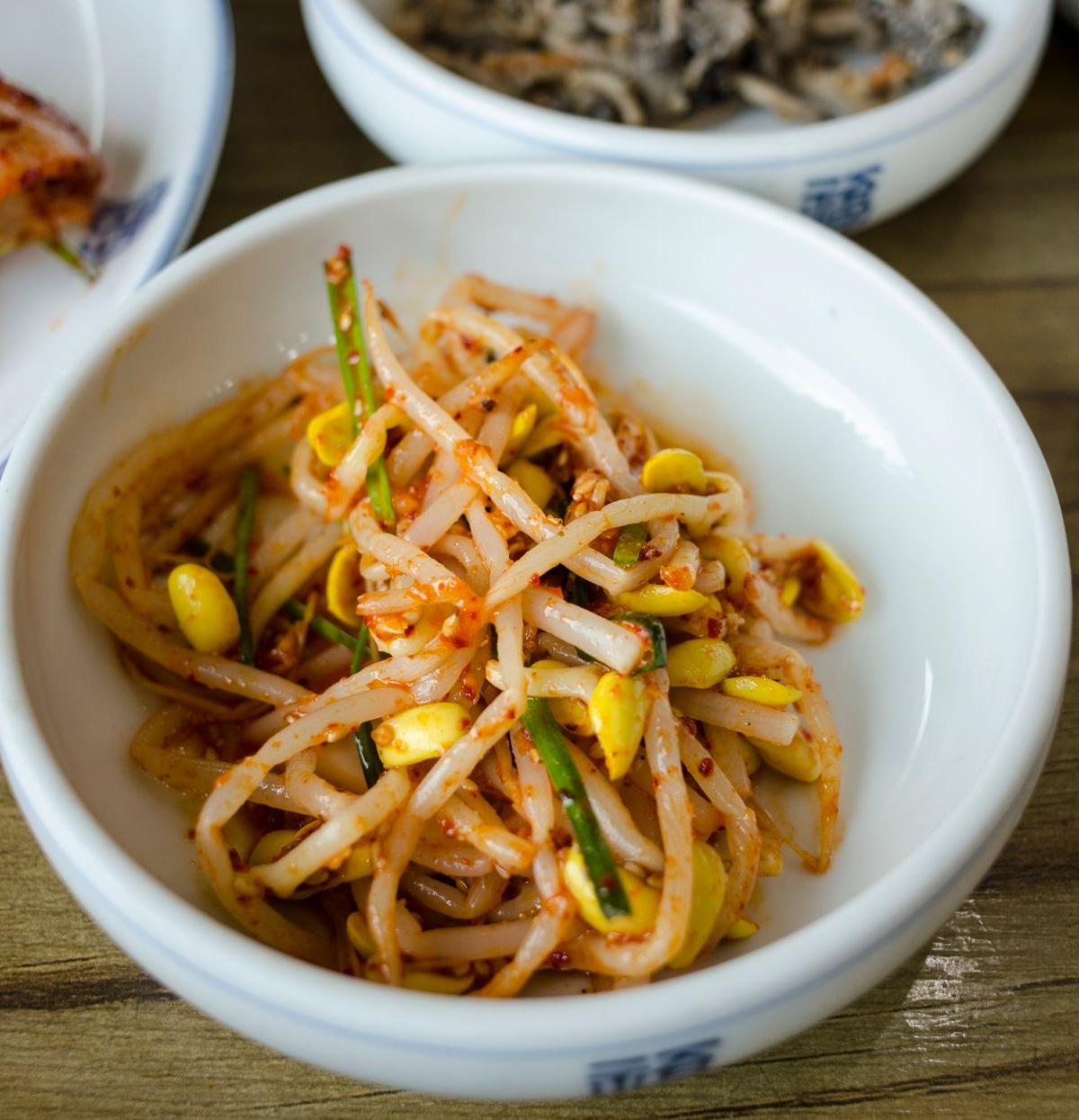 Spicy Bean Sprout Salad