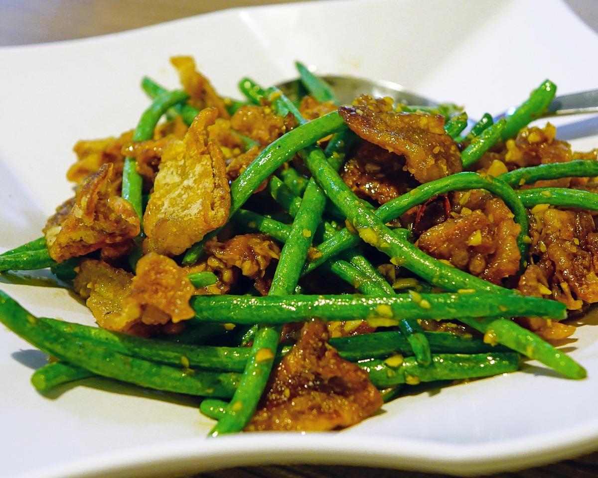 Stir-Fried Long Beans with Pork
