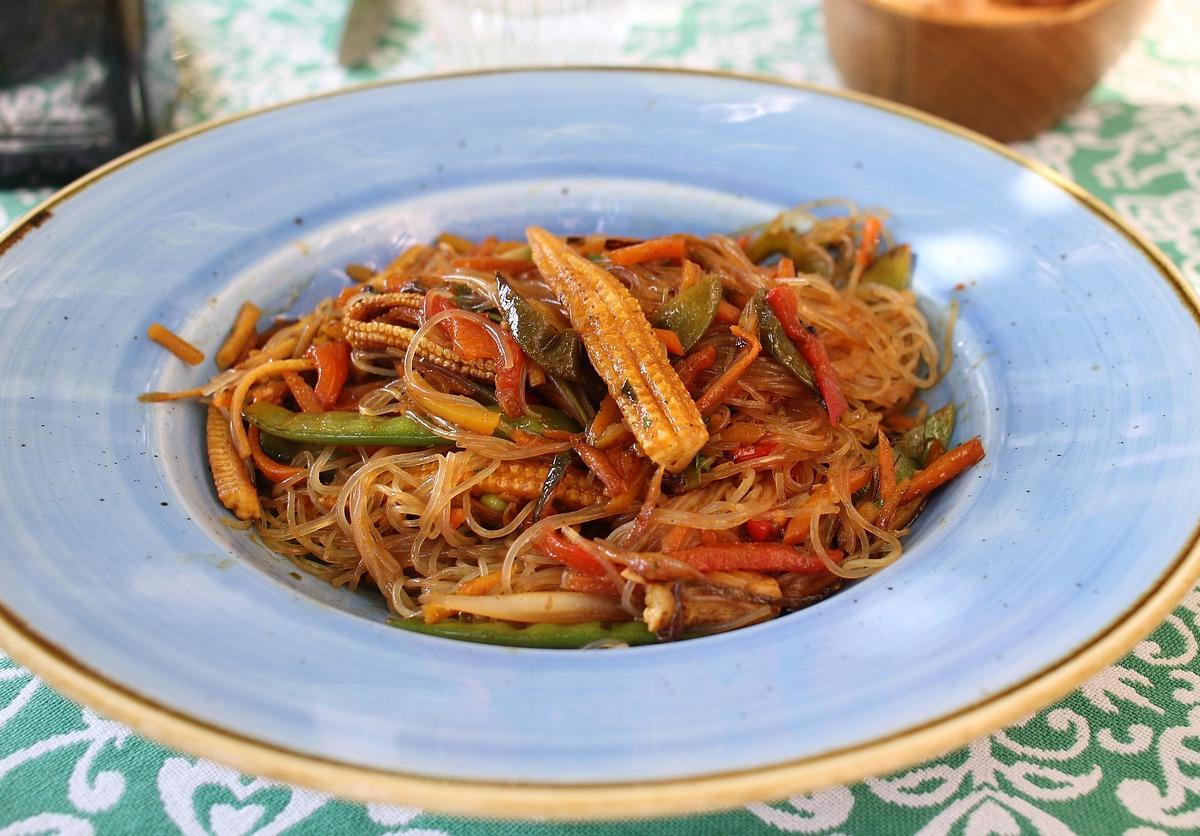 Stir-Fried Noodles with Vegetables
