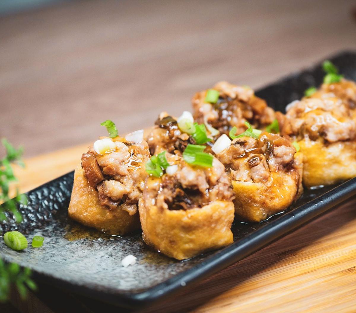 Stuffed Tofu Puffs with Pork