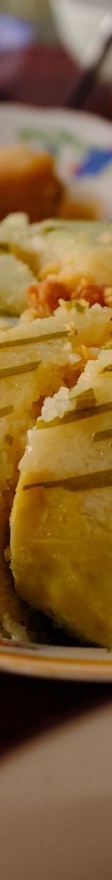 Vietnamese Sticky Rice with Pandan Leaf