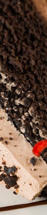 10-Min Chocolate Cake with Whipped Cream