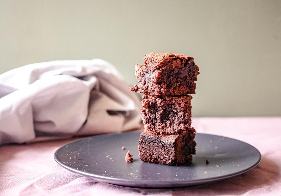 10-Min Fudgy Brownie Bites
