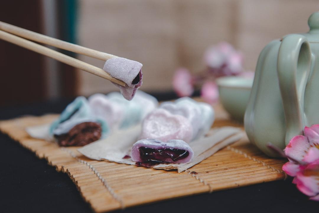 10-Min Mochi with Sweet Filling