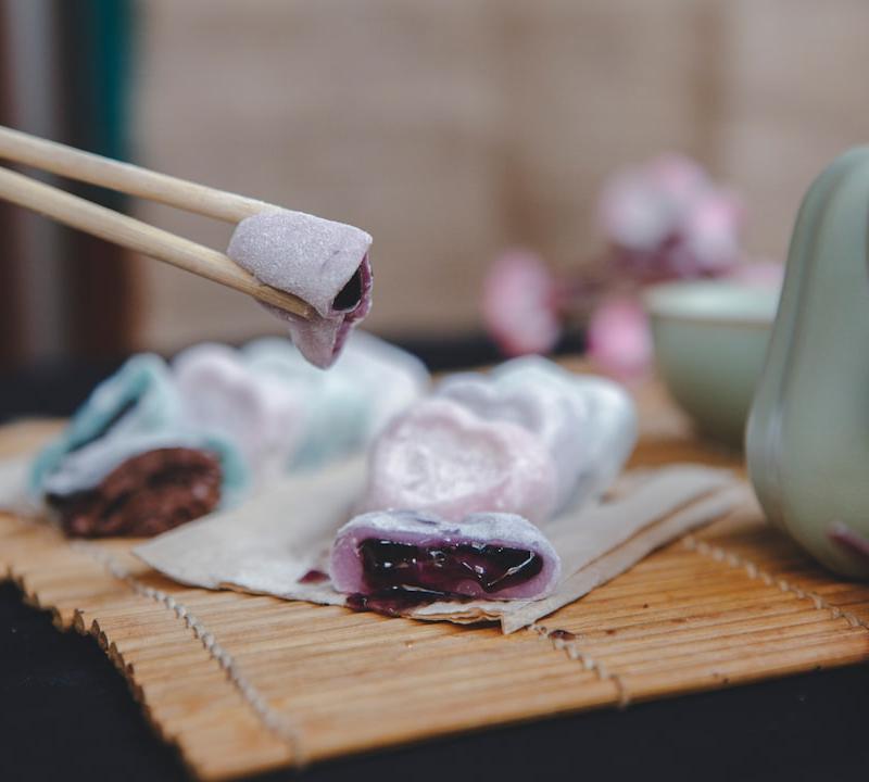 10-Min Mochi with Sweet Filling