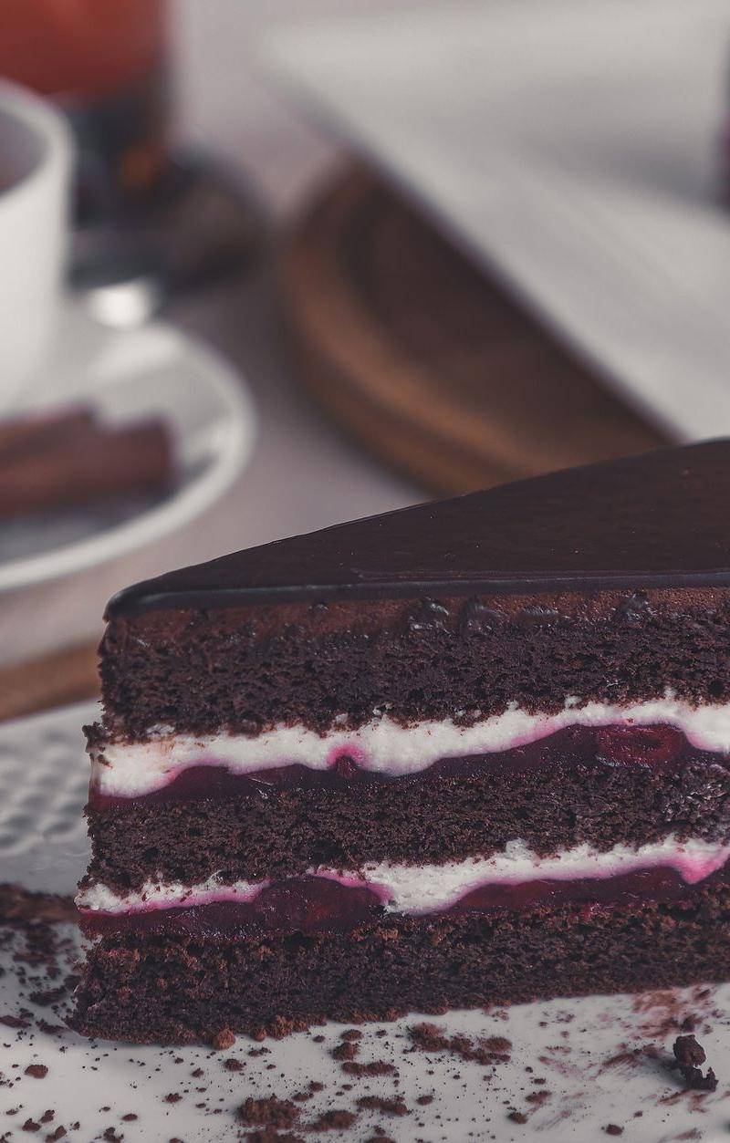 10-Minute Black Forest Cake Hack