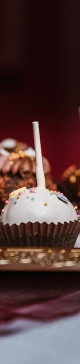 10-Minute Cake Pops (No Bake)