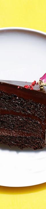 10-Minute Chocolate Fudge Cake
