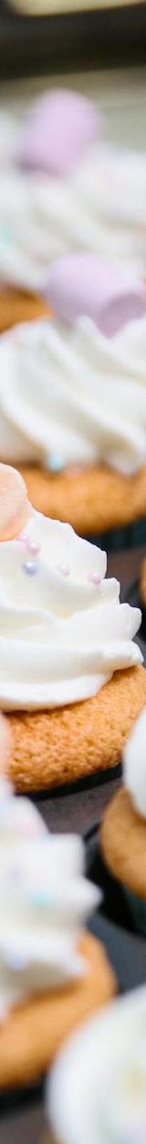 10-Minute Mug Cupcakes with Marshmallows