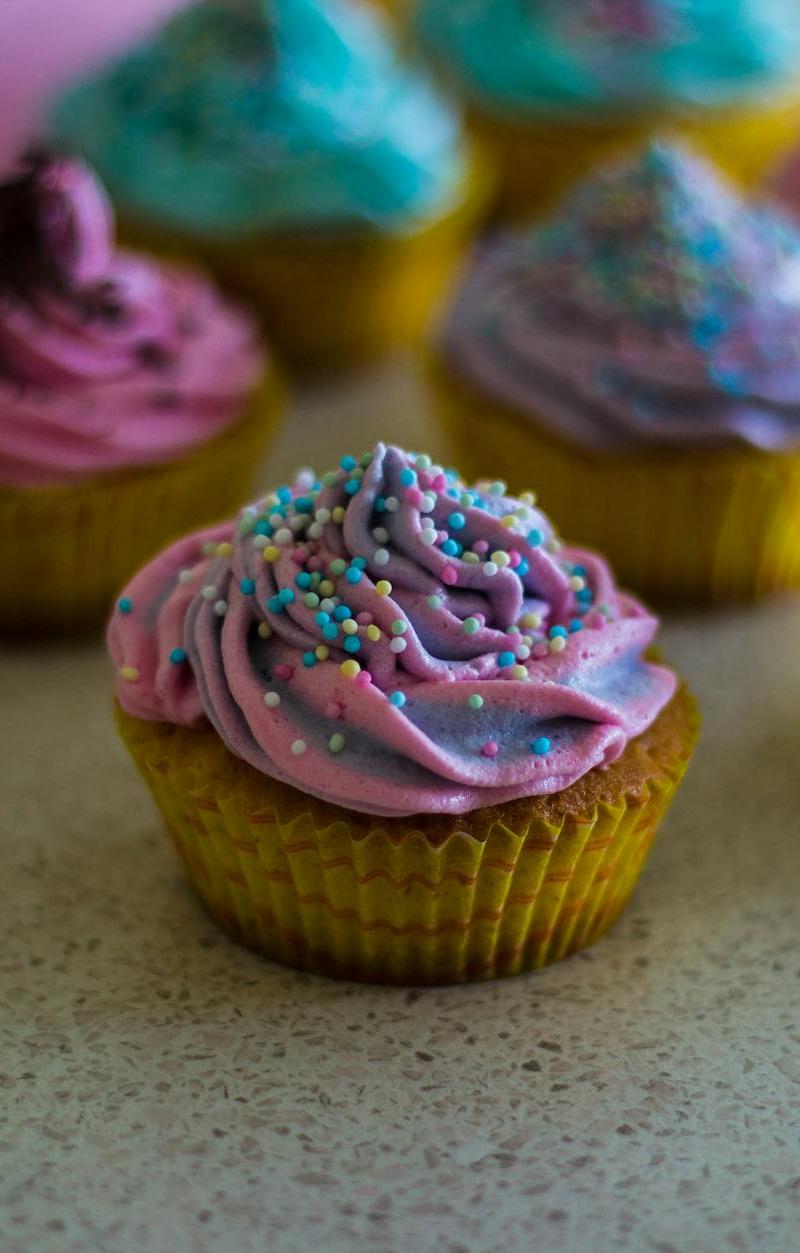 10-Minute Vanilla Mug Cupcakes