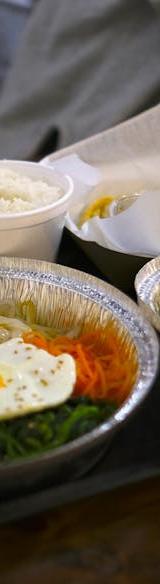 10-Min Bibimbap Bowl with Gochujang Eggs