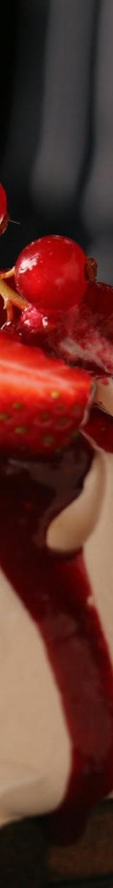 15-Min Berry Pavlova Nests