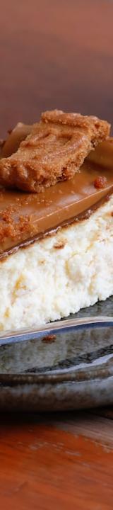 15-Min Biscoff Cheesecake Bars