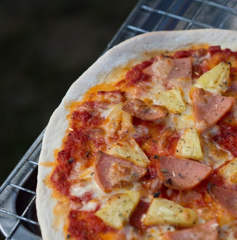 15-Min Hawaiian Pizza