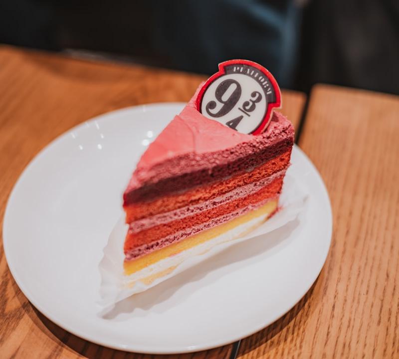 15-Min Rainbow Cake (No-Bake)