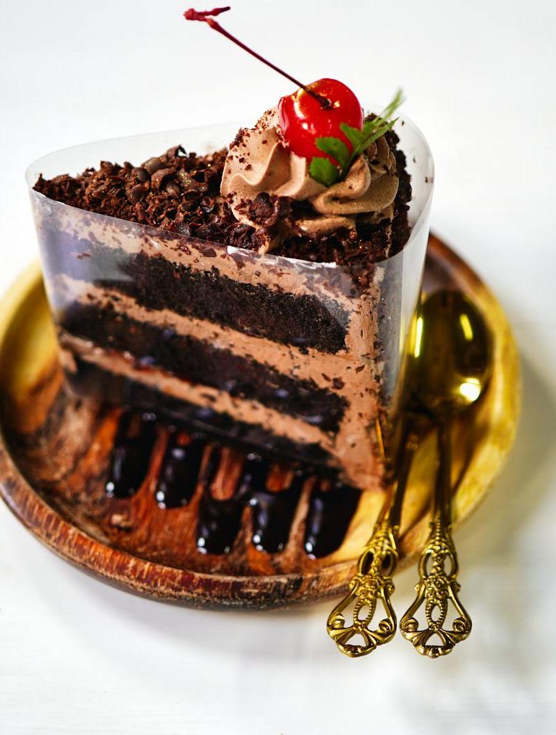 15-Minute Chocolate Layer Cake