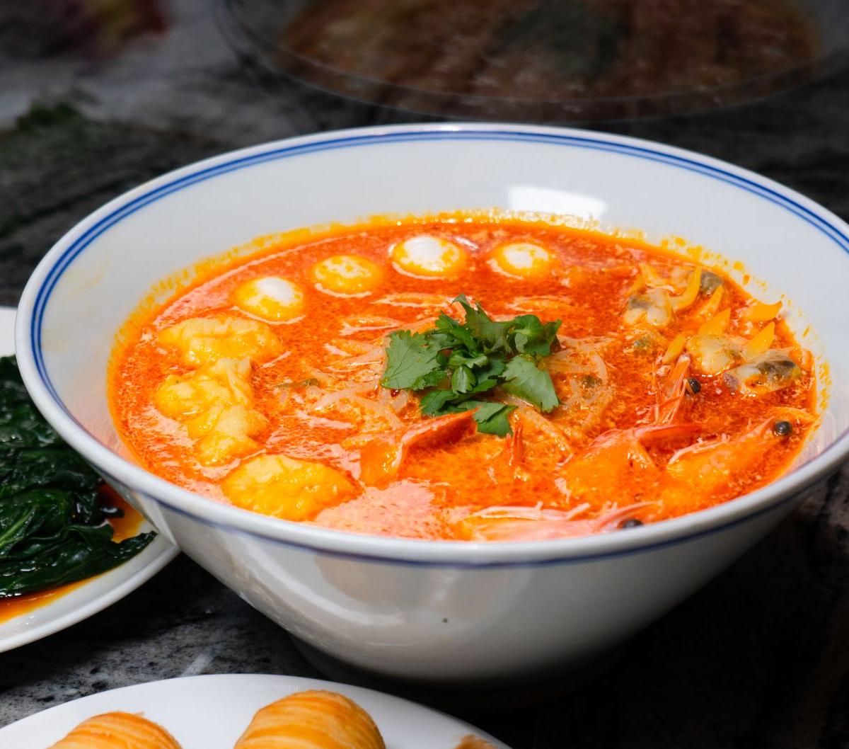 20-Min Laksa with Gai Lan & Mantou