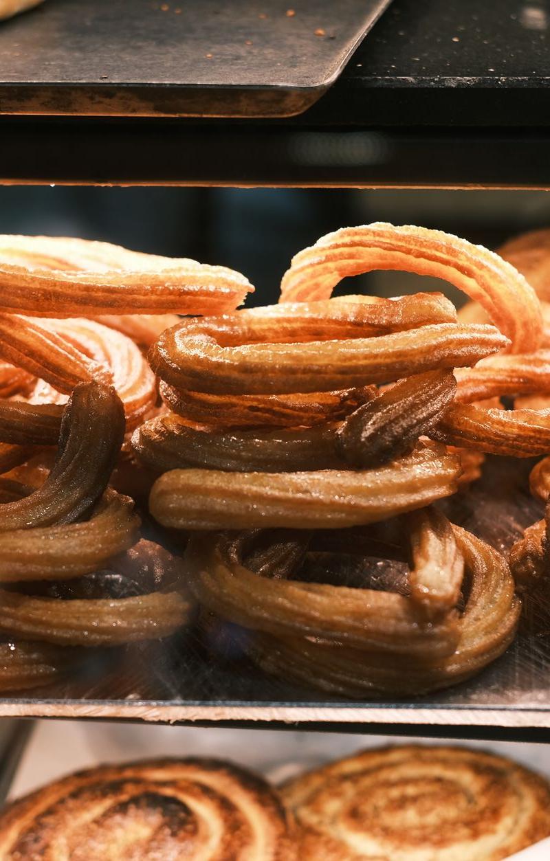 20-Minute Churros With Chocolate Dip
