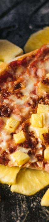 20-Minute Hawaiian Pizza