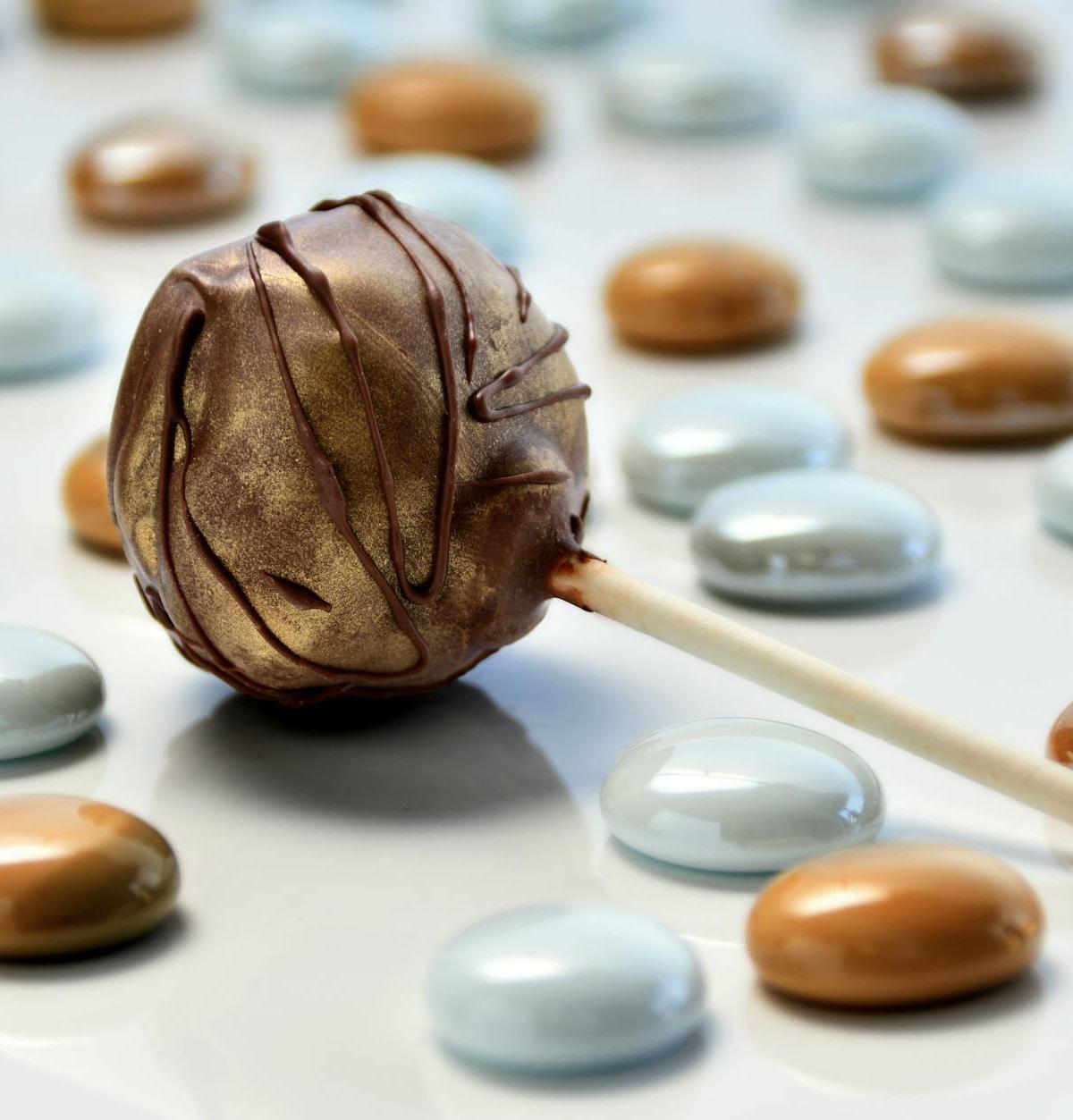 25-Min Chocolate Cake Pops