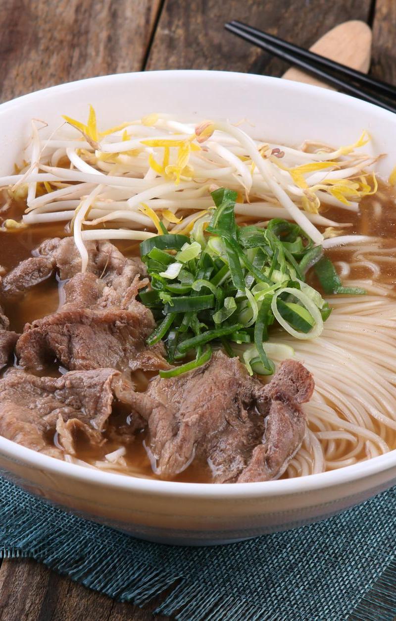 25-Minute Rare Beef Pho