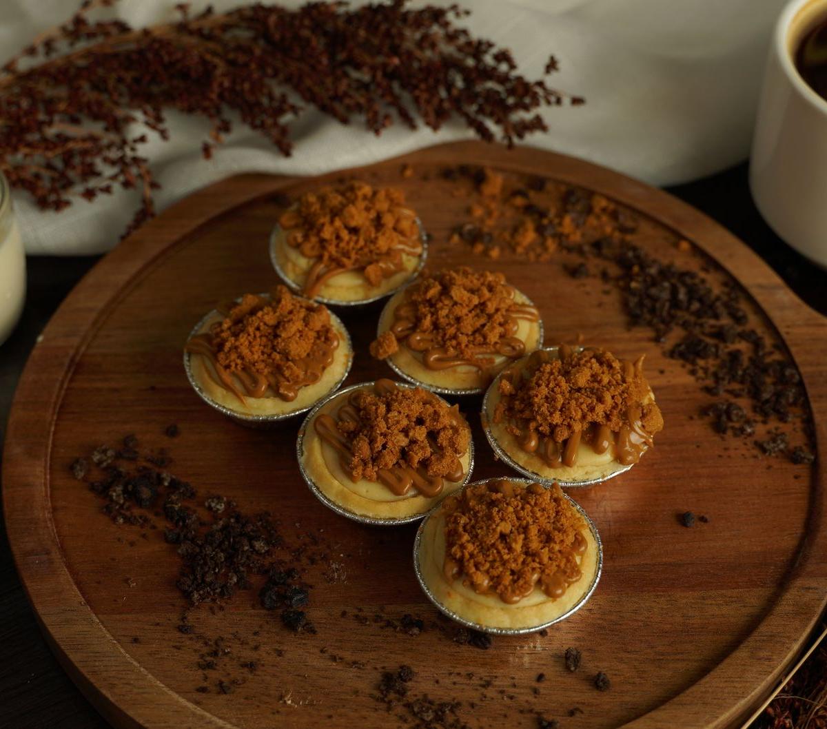 5-Min Biscoff Cheesecake Cups