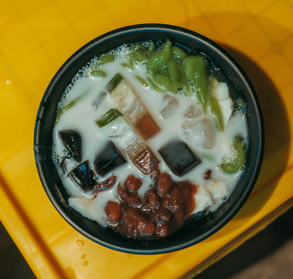 5-Min Cendol — Pandan Jelly & Coconut Ice