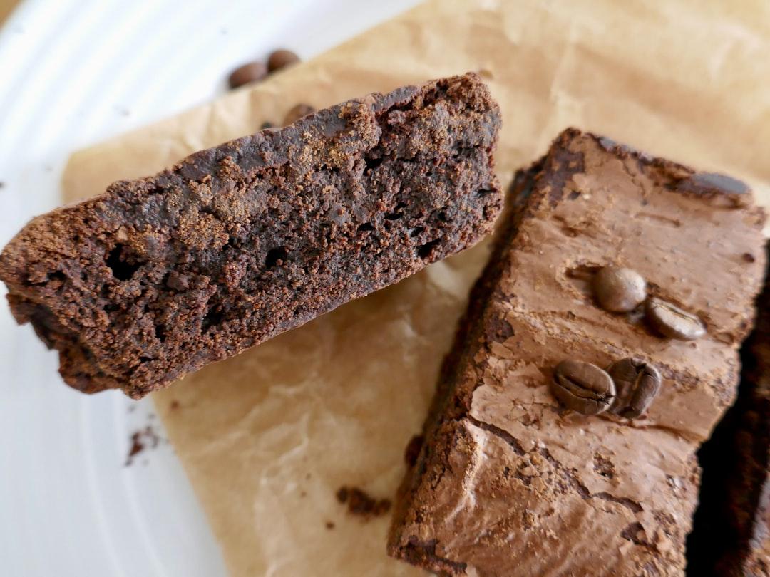 5-Min Fudgy Brownie Bites