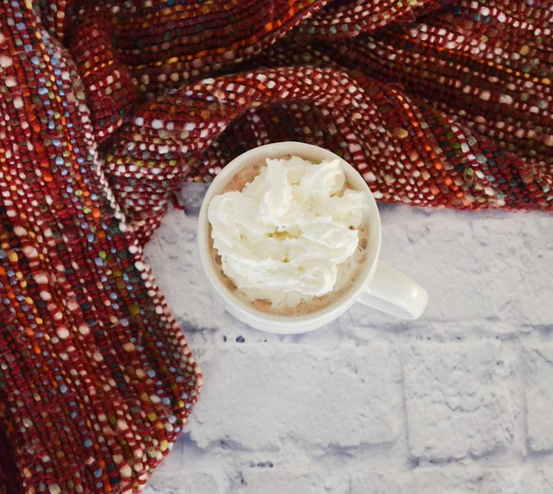 5-Minute Hot Chocolate with Marshmallows