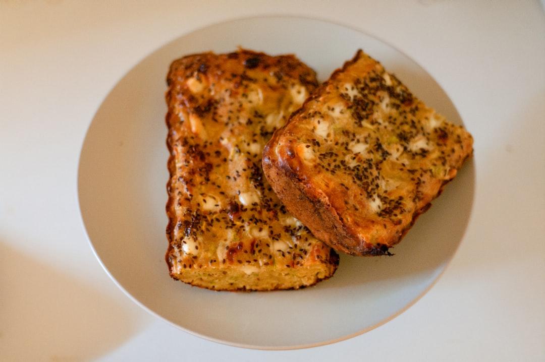 5-Minute Pizza Toast Bites