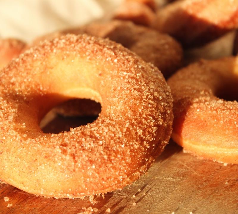 Air Fryer Cinnamon Sugar Donuts