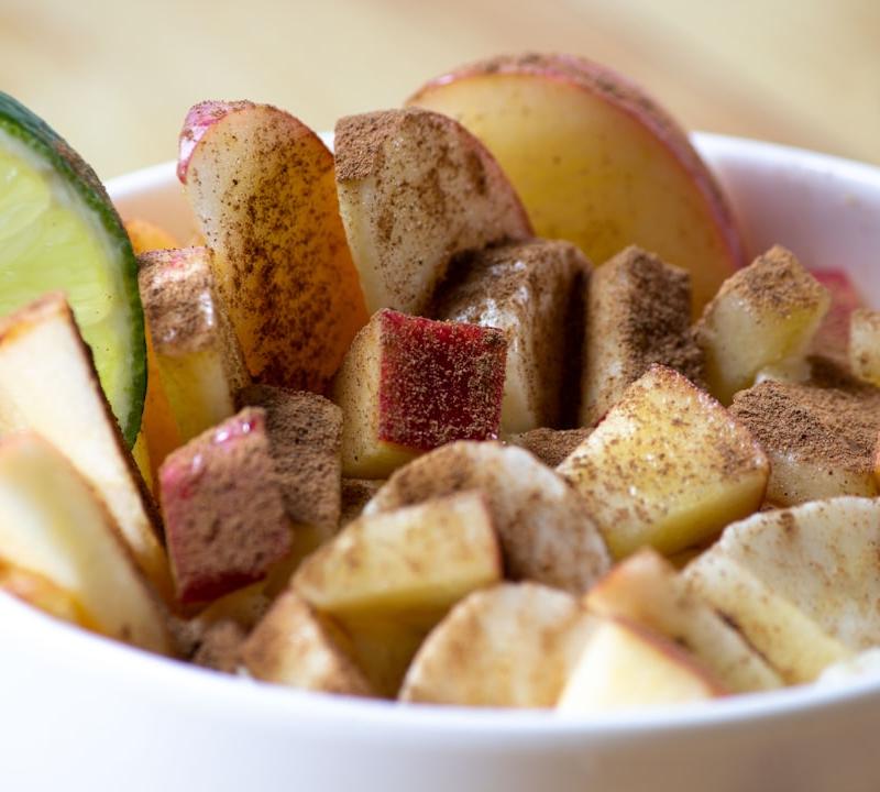 Apple Nachos with Cinnamon Sugar & Caramel