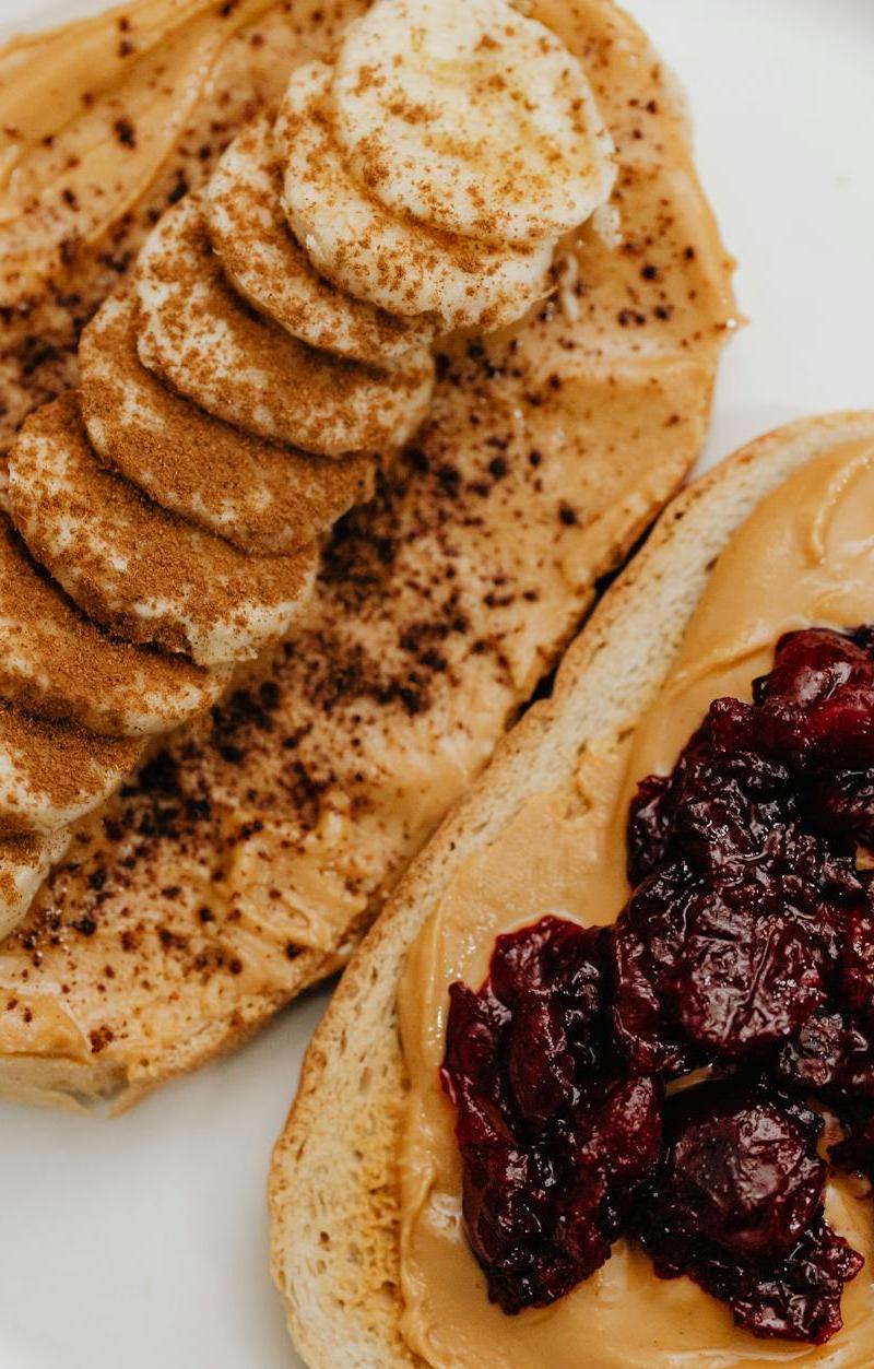 Apple Peanut Butter Sandwiches
