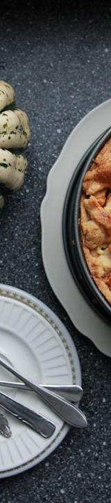 25-Min Apple Pie Skillet