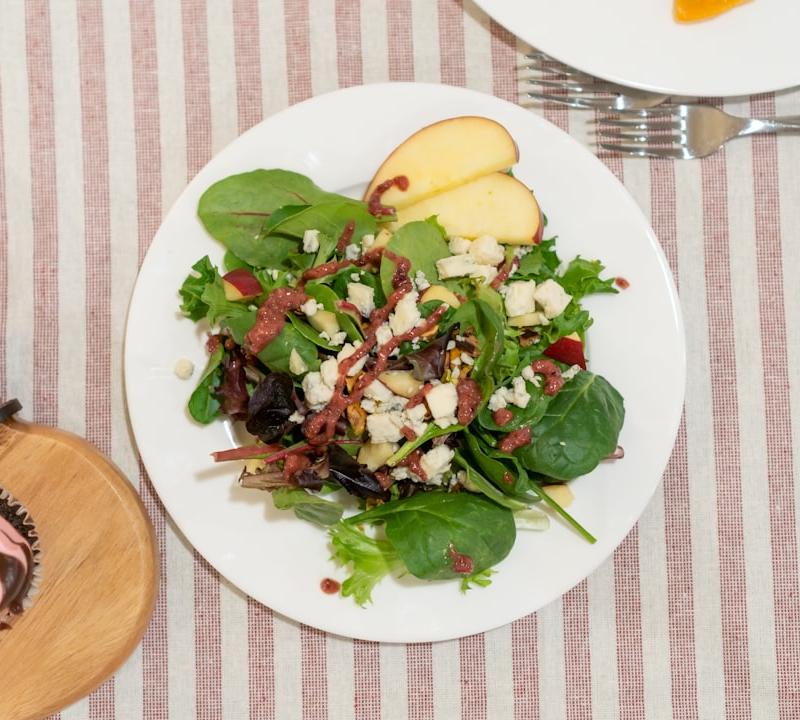 Apple Walnut Spinach Salad